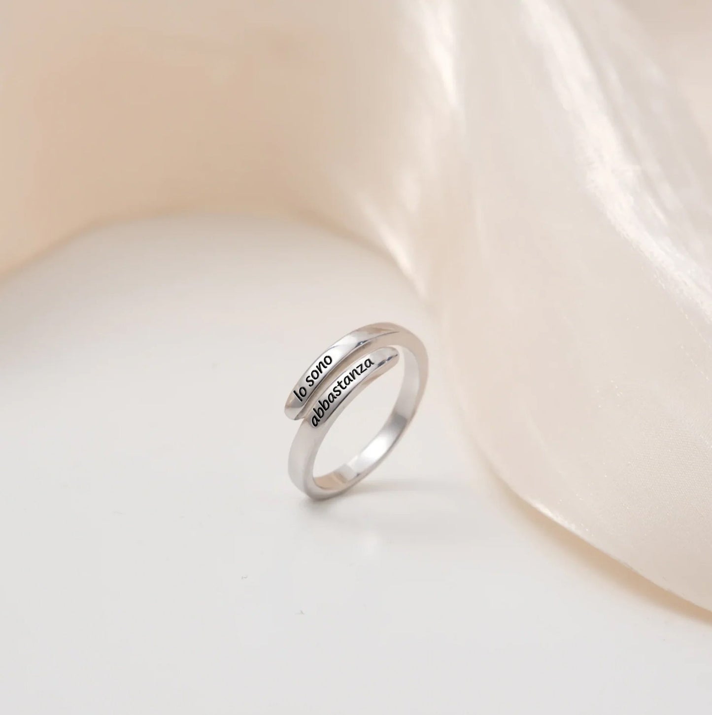 Anello "Io sono abbastanza"